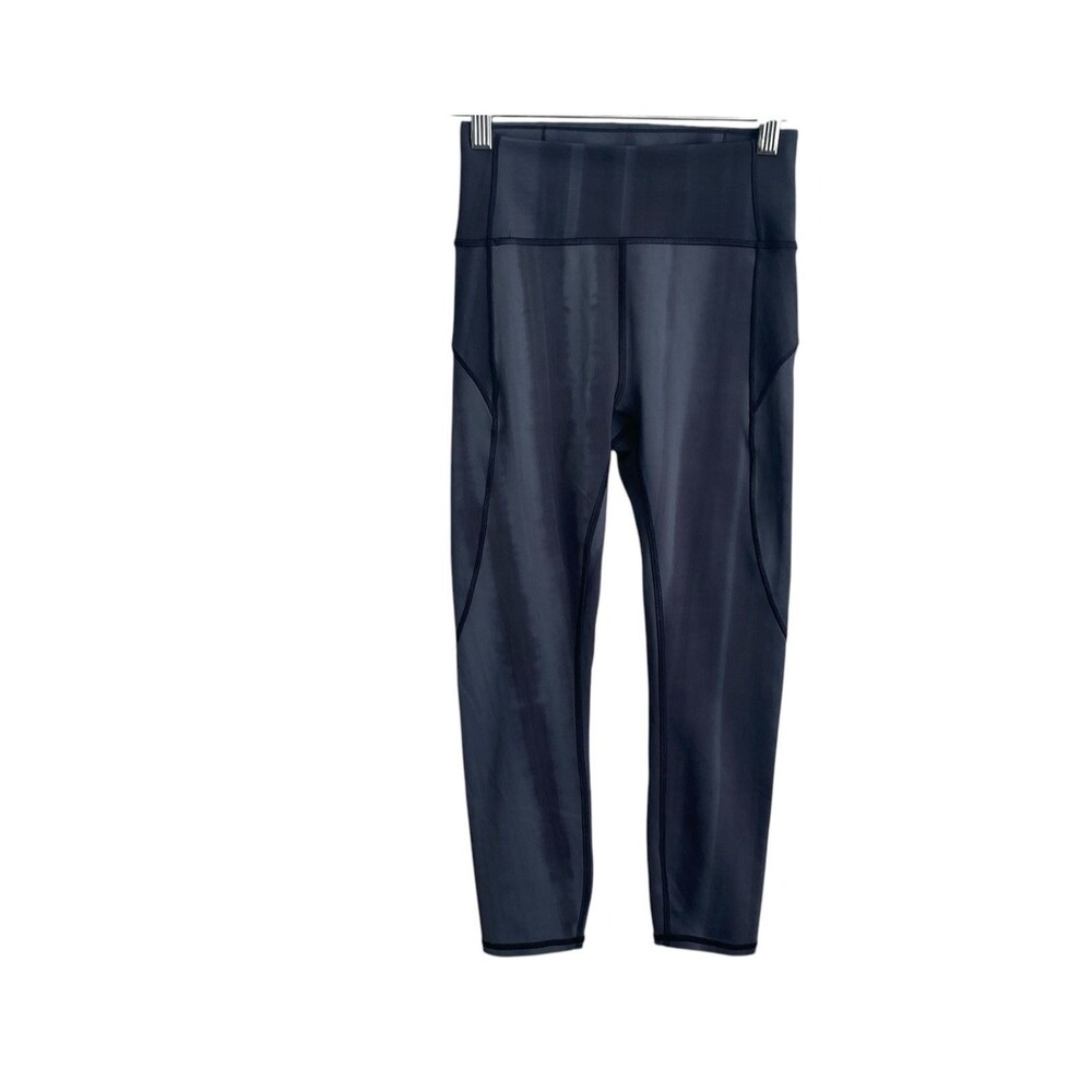 Lululemon In Movement 23" High Rise Linear‎ Spray Dye White Black  Sz 4
